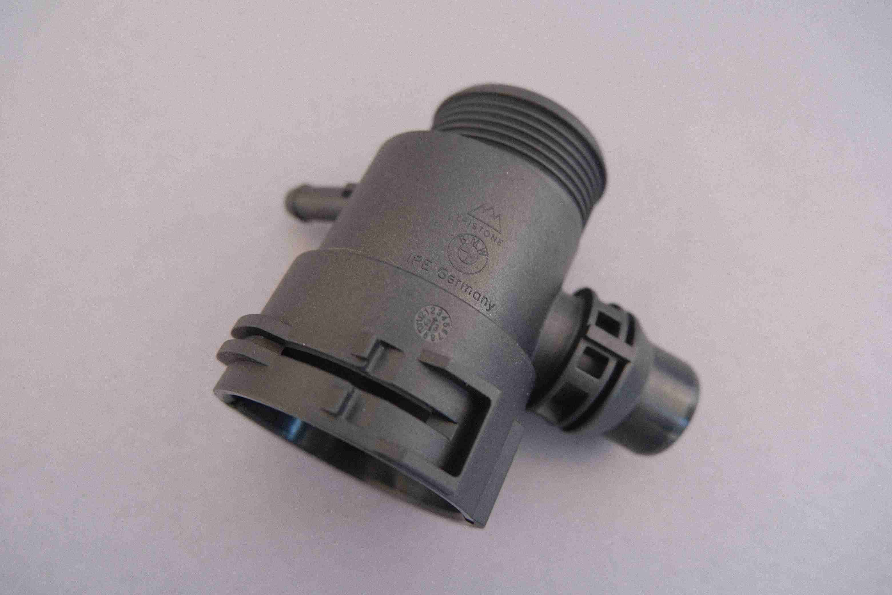 Pembuatan acuan rongga tunggal