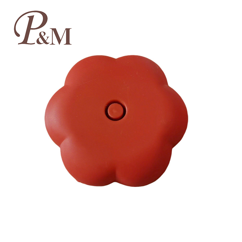 Bahagian pengacuan suntikan kumpulan kecil